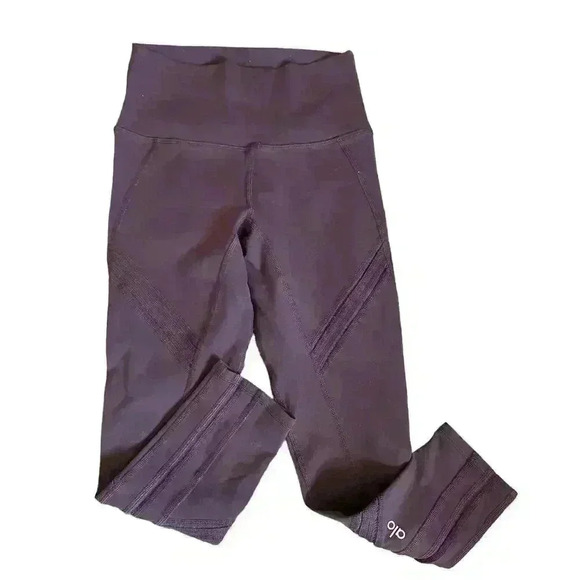 Women's Alo Plum Purple Yoga Pants Leggings Size XS RN 87370 - Picture 1 of 4